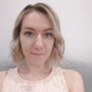 Meet your Posher, Chloe